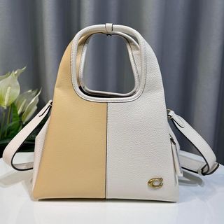 🎄 Lana shoulder bag new color! Yellow-white