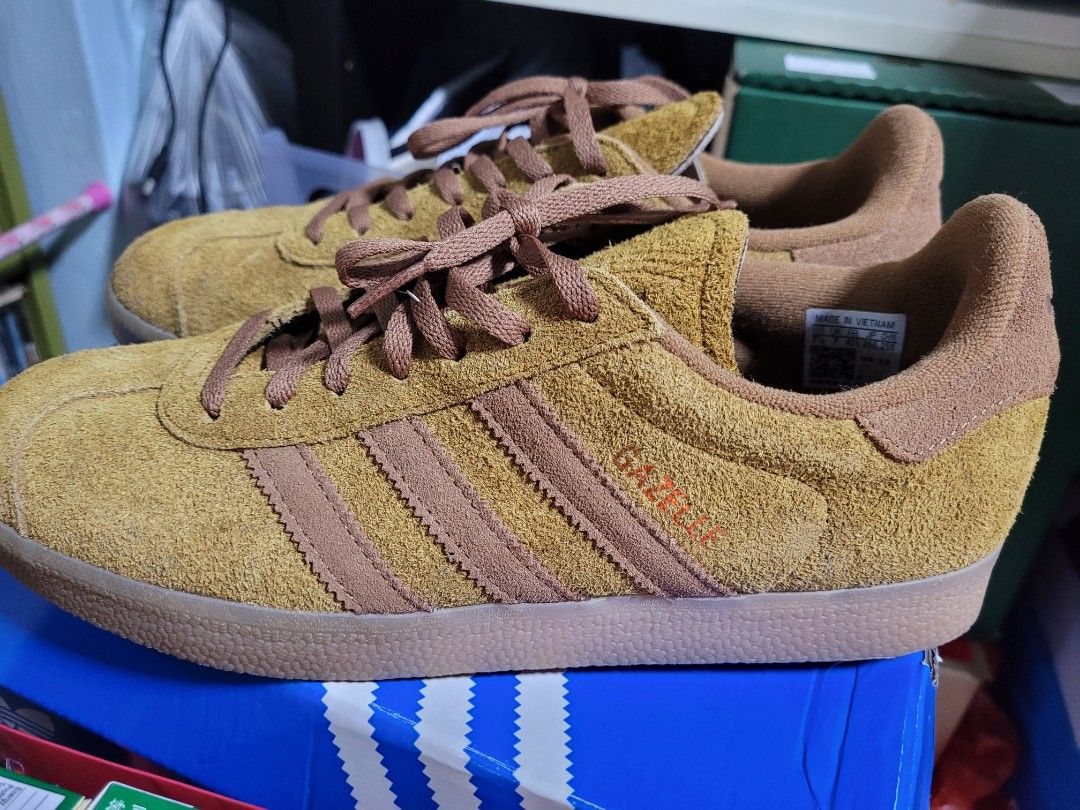 adidas gazelle silver green womens adidas Originals Gazelle - Brown Desert/Bronze Strata/Dark Brown - Trainers main image 1