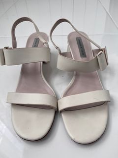 (Category: ) located in . Submitted by janepreloved7 (Listing ID 1339081210, Image 1). Description: .
