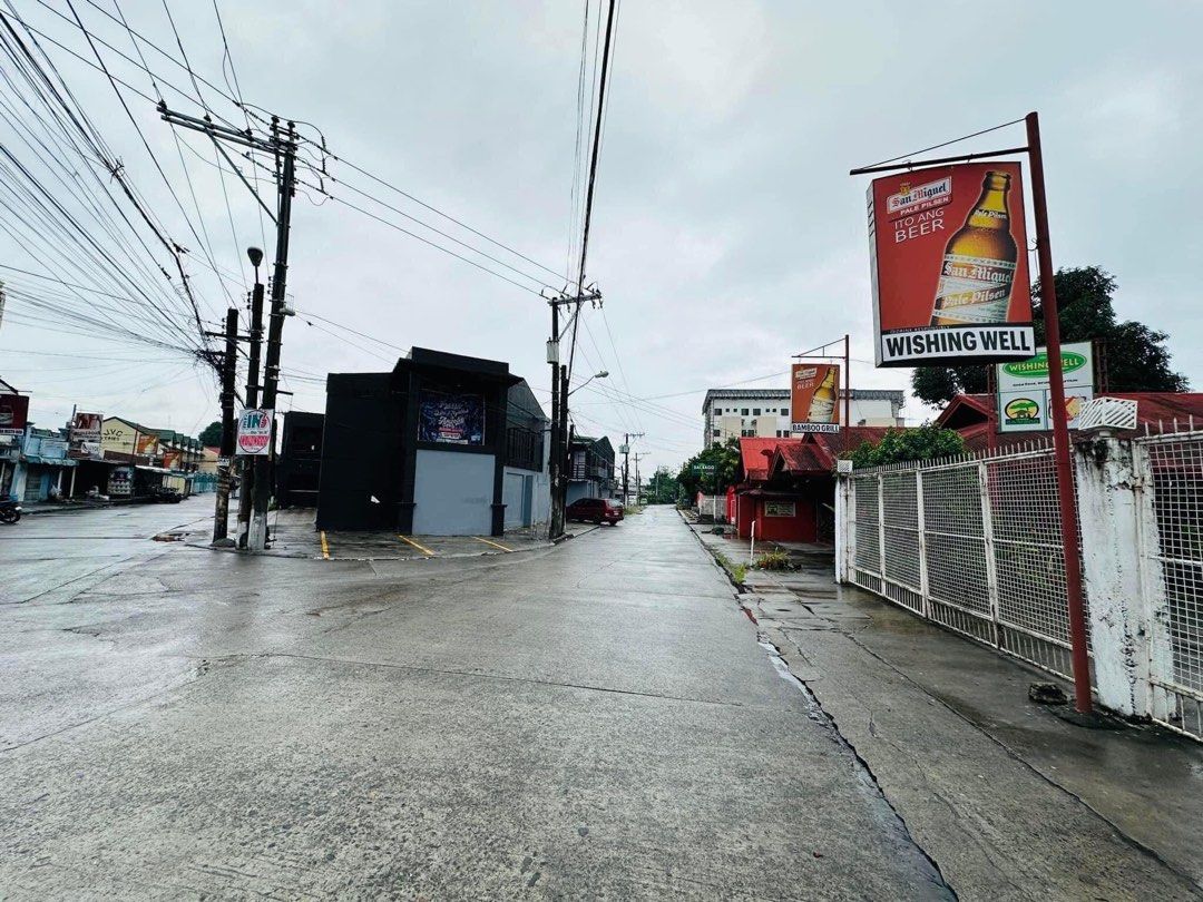 Club For Sale (Category: Commercial) located in Manila. Submitted by eslazatin789276 (Listing ID 1339108856, Image 3). Description: ‼️FOR SALE‼️ ‼️Super Club‼️ ✔️fomerly known as (CLUB BOSSA) Balibago Area Infront of Wishing Well Balibago Angeles City Lot Area: 638 sqm Floor Area: 1,000++ Sqm 📍3mins away from Casino Filipino 📍5mins away from Sm Clark 📍50meters away from Balibago Main Road Asking price: 80M (negotiable)Current Price (per sqm in