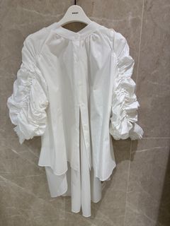 （分類：）位於 。 由 BigLuxCloset 提交（商品編號 1339116656，圖片 1）。簡介： 。