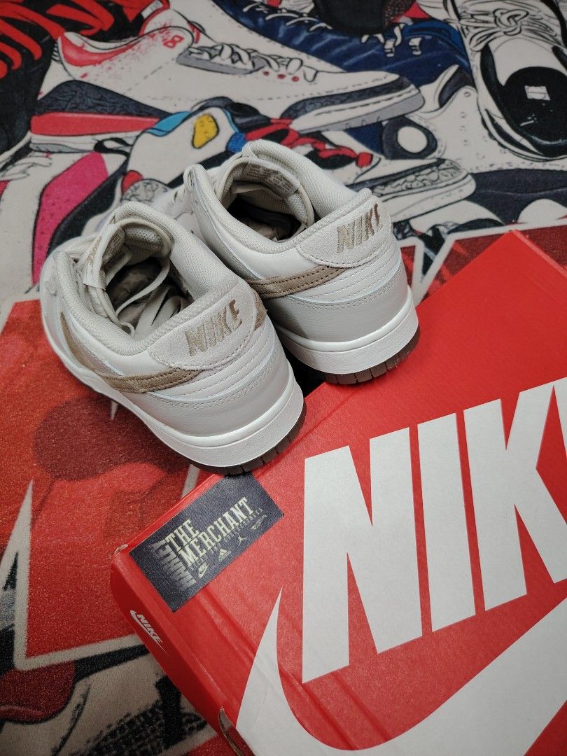 Dunk Low Light Bone (Category: Sneakers) located in Marikina City. Submitted by tm_harley (Listing ID 1339022147, Image 2). Description: 🔥Dunk Low Light Bone Size 10m ✅3,995 pesos only!! ❌5,495 srp BNDS | Onhand ready to ship DM FOR PICS AND INQUIRIES 💵Cash/Gcash 📌Marikina Location 🚛Pick-up/Lalamove/JRS 👉🏻Videocall and Legit Check.