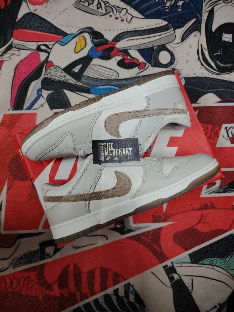 Dunk Low Light Bone (Category: Sneakers) located in Marikina City. Submitted by tm_harley (Listing ID 1339022147, Image 3). Description: 🔥Dunk Low Light Bone Size 10m ✅3,995 pesos only!! ❌5,495 srp BNDS | Onhand ready to ship DM FOR PICS AND INQUIRIES 💵Cash/Gcash 📌Marikina Location 🚛Pick-up/Lalamove/JRS 👉🏻Videocall and Legit Check.