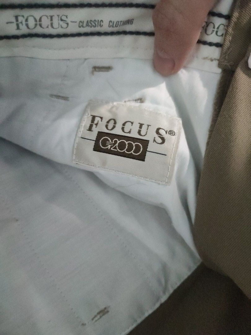 G2000 Brown Pleated Trousers (Category: Trousers) located in Quezon City. Submitted by buyersellerbeep (Listing ID 1339063067, Image 3). Description: no issues dimes: l: 37" w: 15.5" lo: 8".