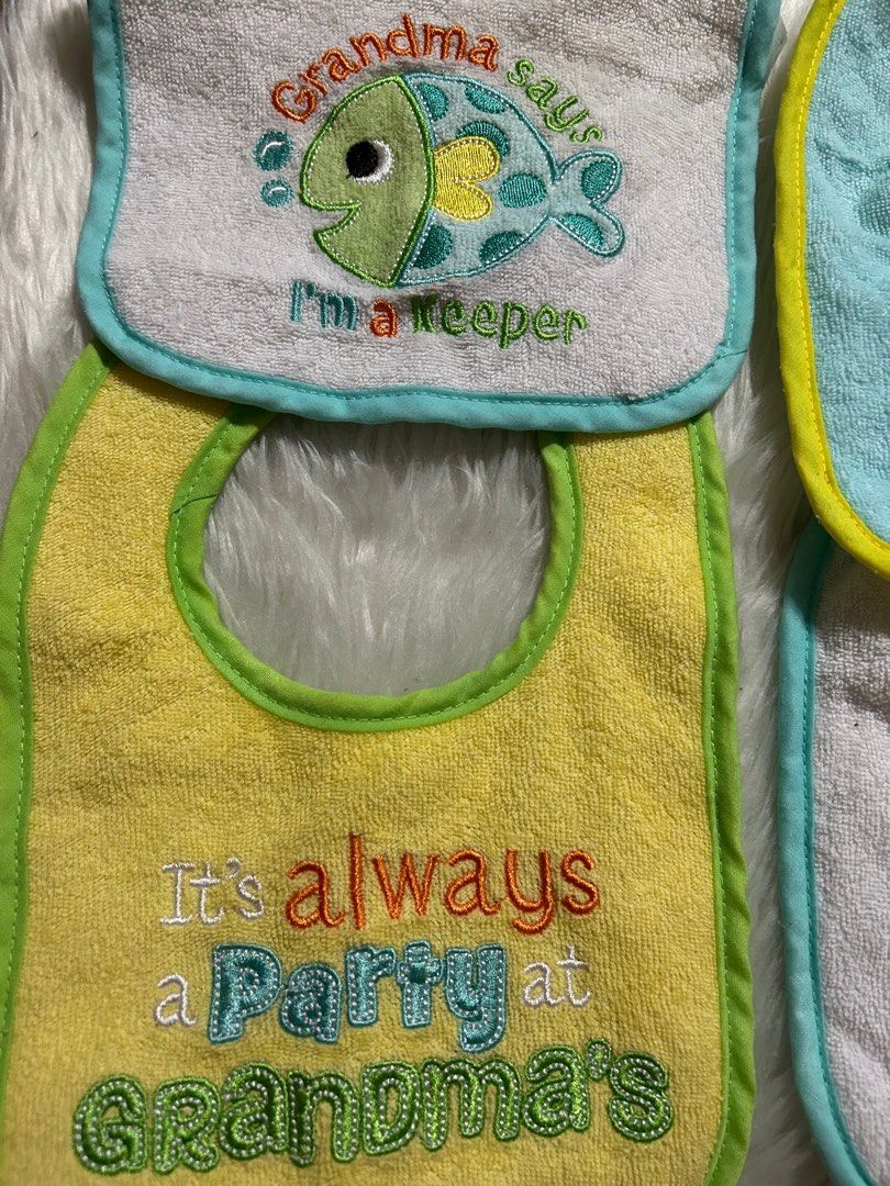 Grandchild’s Bib*USA (Category: Breastfeeding & Bottle Feeding) located in Pasig City. Submitted by mixpicks (Listing ID 1339169000, Image 2). Description: Take All!.
