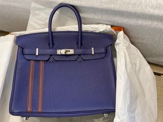 （分類：）位於 。 由 vimilky 提交（商品編號 1339126828，圖片 1）。簡介： 。