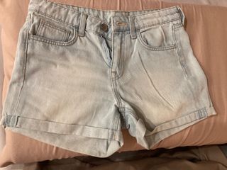 (Category: ) located in . Submitted by ongpang (Listing ID 1339125649, Image 1). Description: .