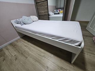 (Category: ) located in . Submitted by risachang (Listing ID 1339116566, Image 1). Description: .