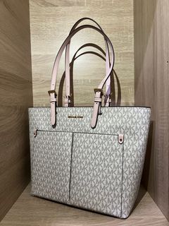 (Kategori: ) berada di . Dikirim oleh jojoayee (ID iklan 1338994879, Gambar 1). Deskripsi: .