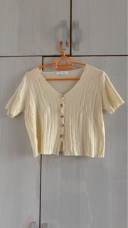 (Kategori: ) berada di . Dikirim oleh biberlin (ID iklan 1339080755, Gambar 1). Deskripsi: .