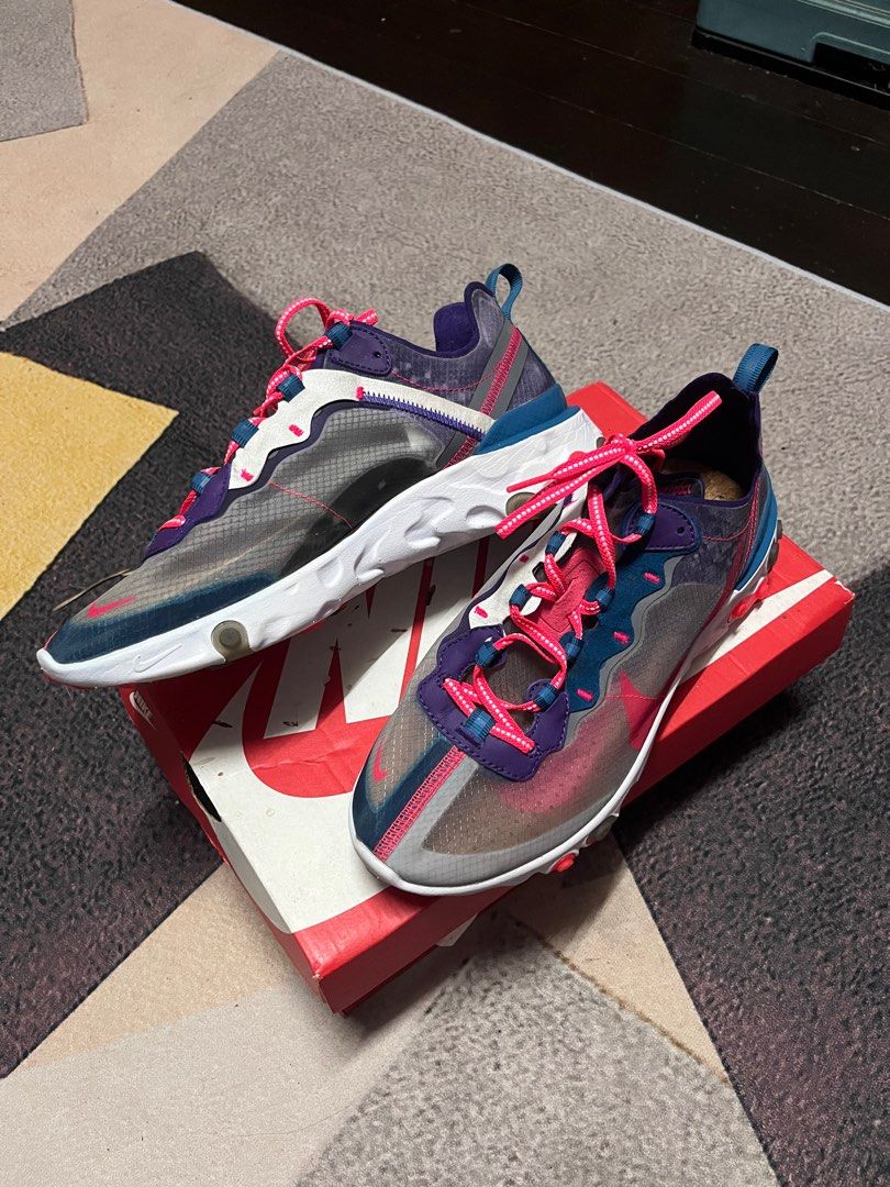 Nike react element 87 (Category: Sneakers) located in Kuala Terengganu. Submitted by user_324 (Listing ID 1339096471, Image 2). Description: Kasut Original Kasut mcm baru cume ada terbukak sikit utk yg kanan (refer gambar) Kasut akn hantar repair sebelum postage Harga lain kalau nak gam sendiri .