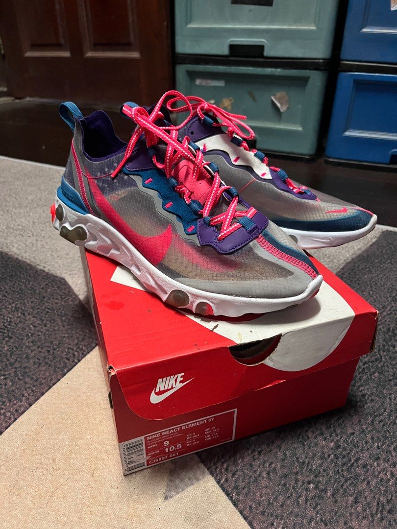Nike react element 87 (Category: Sneakers) located in Kuala Terengganu. Submitted by user_324 (Listing ID 1339096471, Image 1). Description: Kasut Original Kasut mcm baru cume ada terbukak sikit utk yg kanan (refer gambar) Kasut akn hantar repair sebelum postage Harga lain kalau nak gam sendiri .