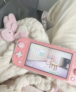 (Category: ) located in . Submitted by bbibbi.laced (Listing ID 1339163828, Image 1). Description: .