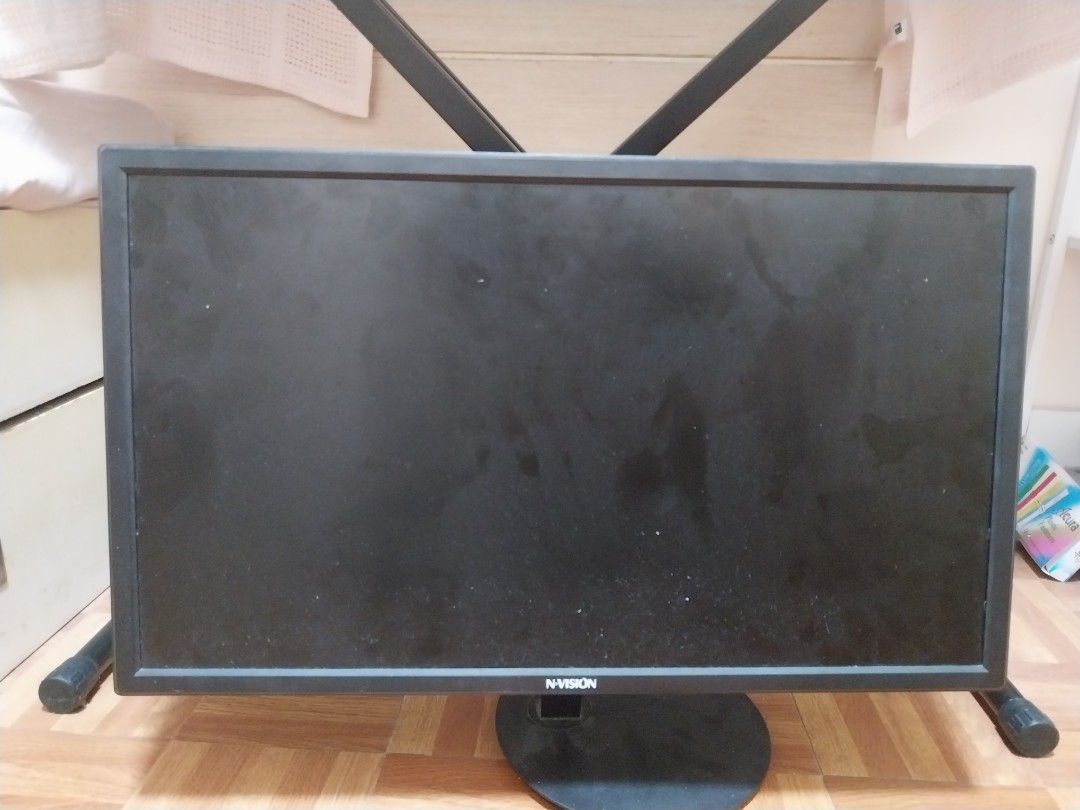 N-VISION Monitor computer (Category: Monitor Screens) located in Manila. Submitted by eunnie.shop83 (Listing ID 1339142434, Image 1). Description: 📍wts lfb M-VISION computer desktop✨️ 🪧Used with care💖 🪧Bought at 2022 srp at 4k+ 🪧Little bit dusty needs cleaning🥹 🪧MOD: Jnt or lalamove! MOP: Gcash!.