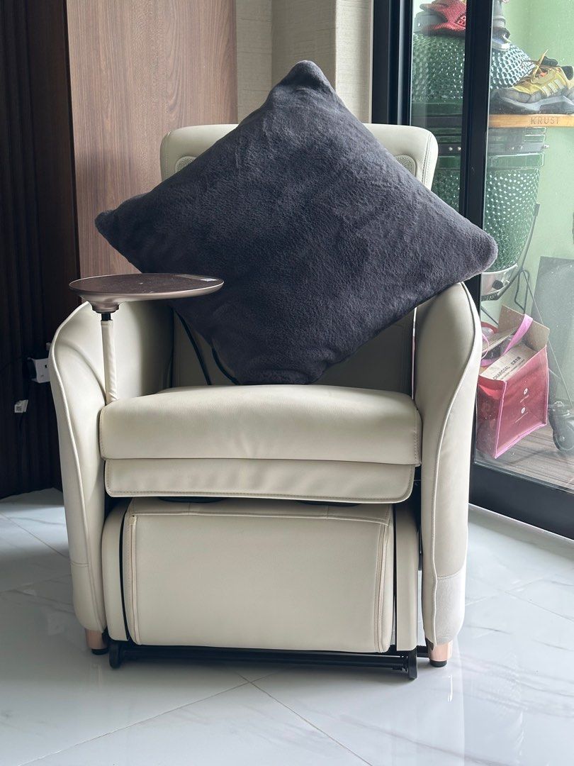 Osim uDiva sofa massage chair, Furniture Home Living, Furniture