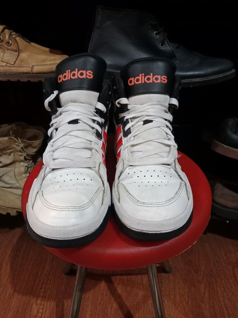 SEPATU ADI NEO ENTRAP WHITE RED BLACK