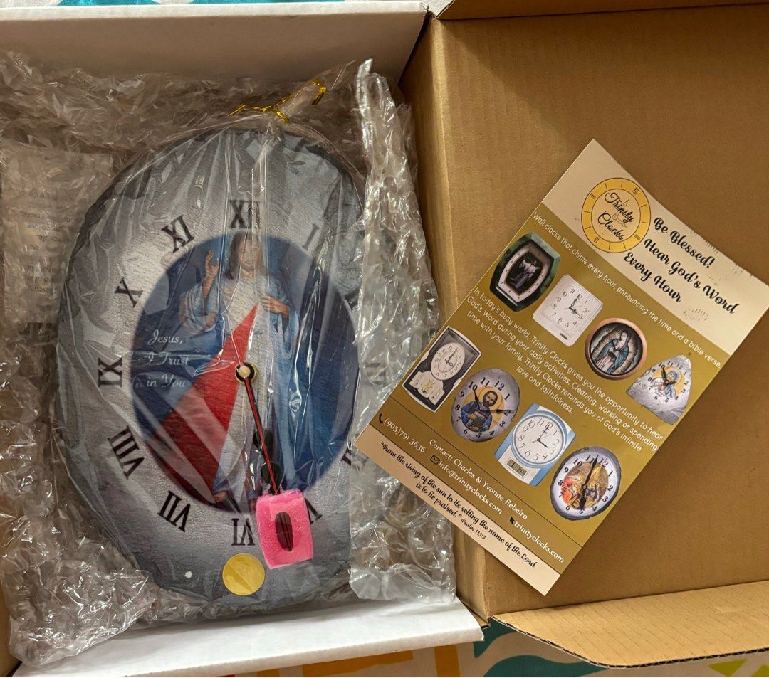 Trinity Clock (Category: Everything Else Others) located in Las Pinas. Submitted by ringringms (Listing ID 1339058466, Image 3). Description: 🎄Nice Gift Idea for Christmas 🎄 Trinity Clock with box runs in 2 AA batteries. Batteries are not included. DF to be shouldered by buyer.