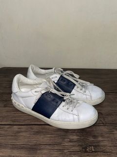 (Category: ) located in . Submitted by thriftwithking (Listing ID 1339089016, Image 1). Description: .