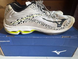 Volleyball shoes For Sale Sneakers Carousell Singapore