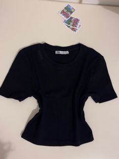 （分類：）位於 。 由 beasthriftstore 提交（商品編號 1334491876，圖片 1）。簡介： 。