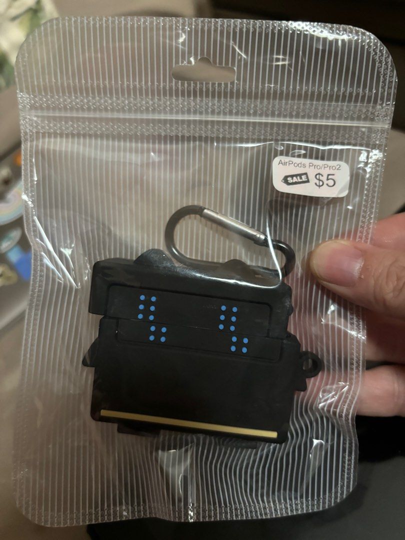 Apple AirPods Pro 1 and 2 case Black robot (Category: Earphones) located in Quezon City. Submitted by sylviafindsph (Listing ID 1334512975, Image 1). Description: CONDITION: 🤖Brand new 🤖Purchased from USA Reminders: 📎 Please manage your expectations for used/vintage items. 📎 Prices listed are final. However we offer additional discount or freebies for multiple purchases. 📎 Shipping care of buyer. 📎 All items no return no exchange SHIPPING: 