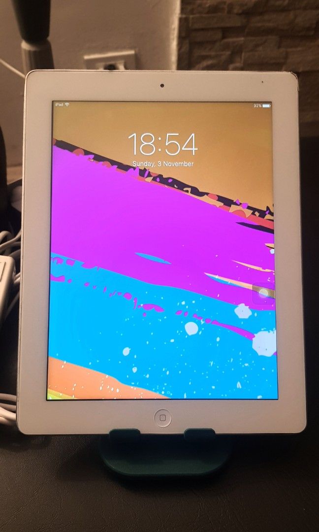 Apple iPad 4th gen with FREEBIE Netflix (Category: iPad) located in Cavite. Submitted by jmy826 (Listing ID 1334423796, Image 1). Description: Apple iPad 4th gen 16gb Wifi Good for Kids, Ate, Parents, Lolo, Titas... FREE Netflix Account Bezel color White Retina Display 9.7-inch (diagonal) Chip: Dual-core A6X with quad-core graphics Power: Massive 11,560 mAh battery Issue: corner dents, too many scratches sa likod Price, 2,400.0 Inclusion: iPad & 