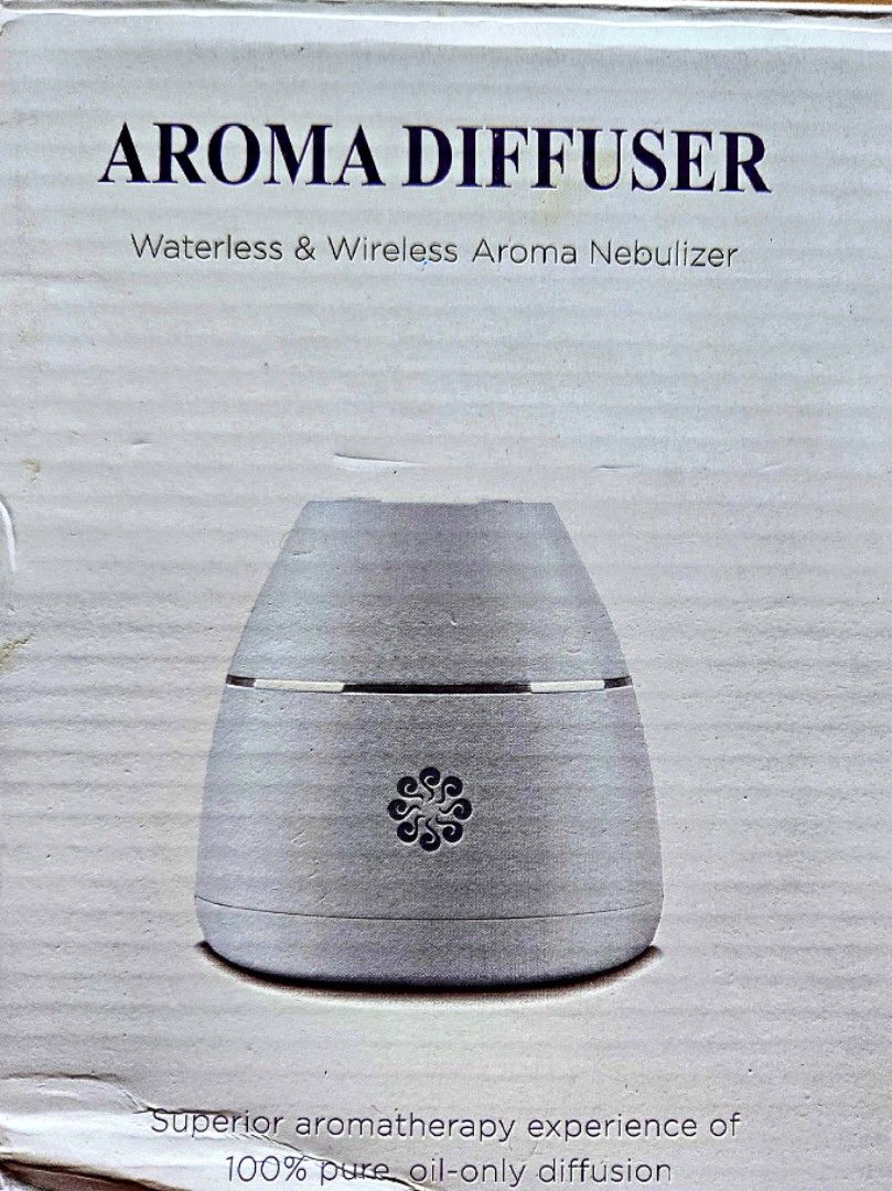 Aroma Diffuser (Category: Fragrance & Deodorants) located in Kuala Lumpur. Submitted by saymin57 (Listing ID 1334458497, Image 1). Description: used a few times. upgrade to bigger unit.