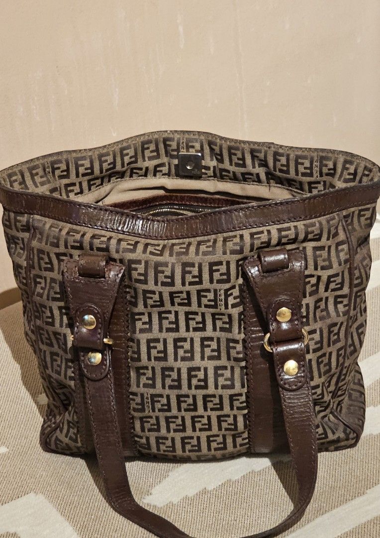 AUTHENTIC VINTAGE FENDI ZUCCHINO CANVAS TOTE Women s Fashion Bags Wallets Tote Bags on Carousell