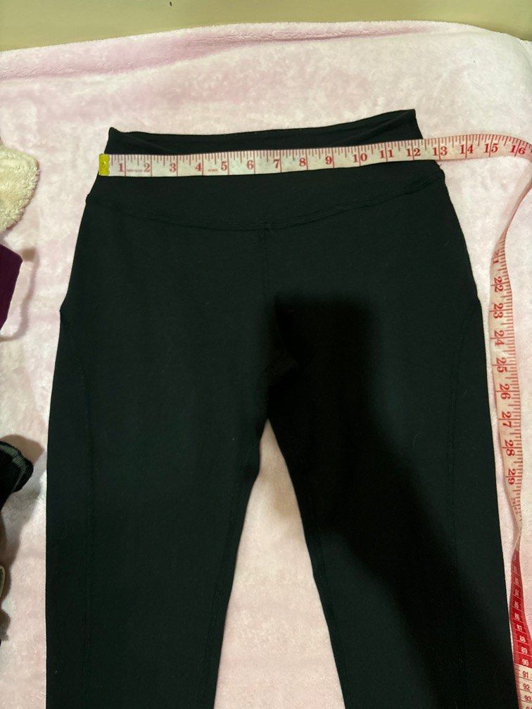 Beyond yoga classic black leggings (Category: Activewear) located in Mandaluyong City. Submitted by kat.store (Listing ID 1334412474, Image 1). Description: .