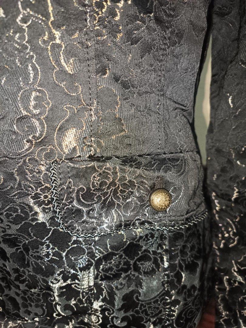 Blazer top with design (Category: Others Tops) located in Imus. Submitted by cmp888 (Listing ID 1334542177, Image 3). Description: not used decluttering sml to large nice design pm for more info.