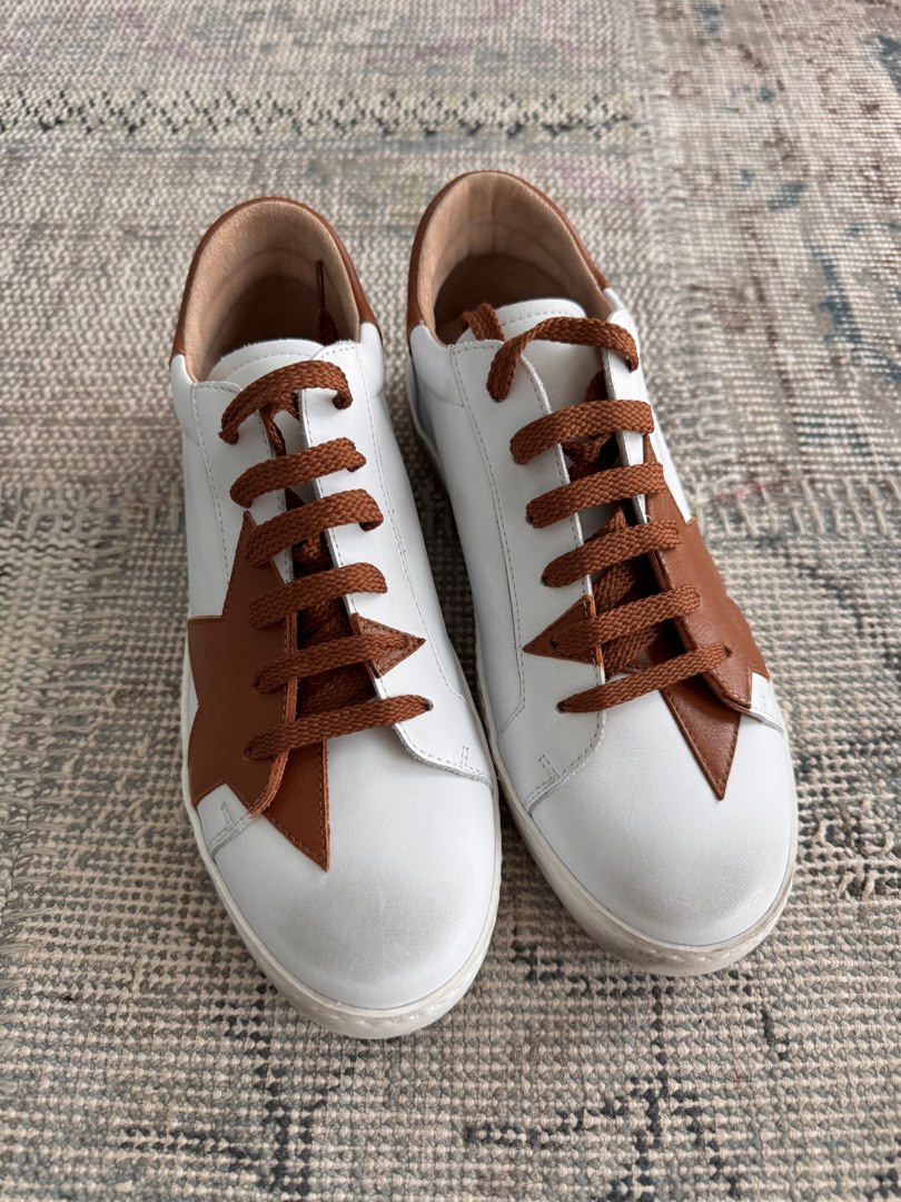 Chiarini Bologna Italian leather brand new sneakers Women s Fashion Footwear Sneakers on Carousell
