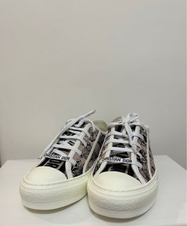 （分類：）位於 。 由 bbkittybb 提交（商品編號 1334387185，圖片 1）。簡介： 。