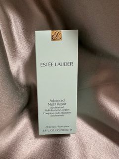 （分類：）位於 。 由 marylamlam16 提交（商品編號 1334469868，圖片 1）。簡介： 。