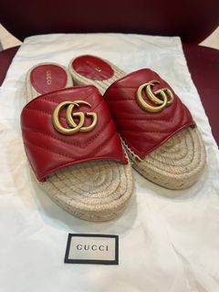 Gucci espadrille slides online