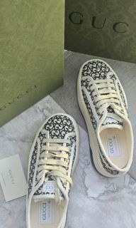 （分類：）位於 。 由 twingle.plus 提交（商品編號 1334433595，圖片 1）。簡介： 。