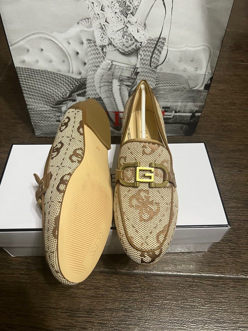 Guess Loafers (Category: Loafers) located in Quezon City. Submitted by thegoodstuff_ph (Listing ID 1334516890, Image 2). Description: Used once 💯 Original Recently bought RFS: Too small for me.