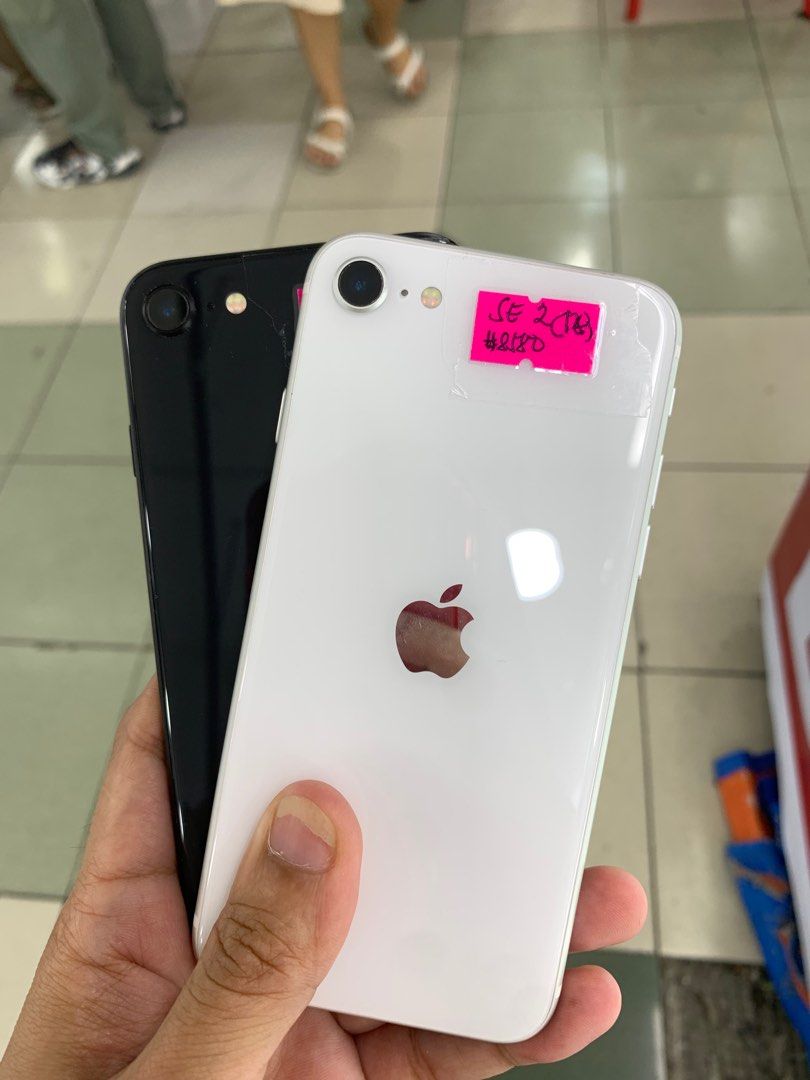 iPhone SE 2 (128gb) (Category: iPhone SE Series) located in Manila. Submitted by arzillah (Listing ID 1334461149, Image 1). Description: iPhone SE 2 128gb 87% bh Factory unlock Slightly use Makinis No issue All working Open for COD/COP + SF Manila area (sameday delivery) Province area (via LBC) required DP to avoid cancellations Physical store: Greenhills Shopping Center, 2ndfloor Contact#: 09482217224 Page: Arzillah Gadgets Shop Fb: Princess Arz