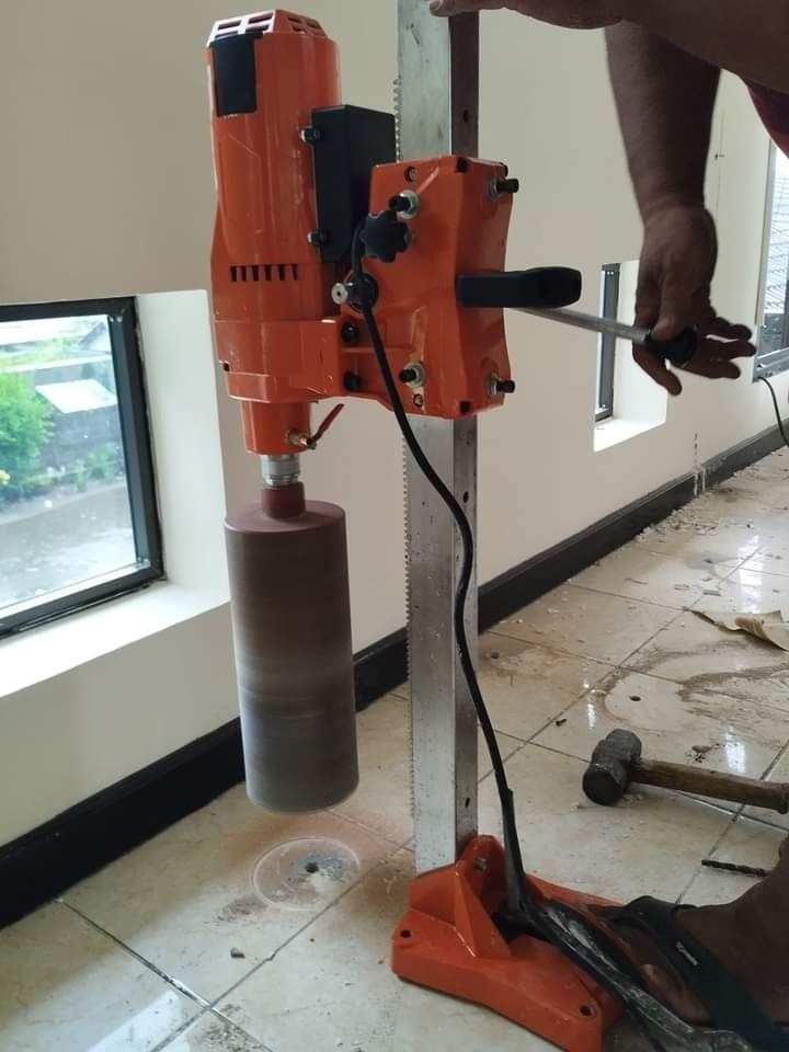 Jasa Coring Beton Klaten 085217733268 (Kategori: Lainnya) berada di Yogyakarta. Dikirim oleh idijaya (ID iklan 1334523474, Gambar 3). Deskripsi: Jasa Coring Beton Termurah di Klaten – 085217733268 Cari jasa coring beton dengan harga terbaik di Klaten? Kami menyediakan layanan coring beton murah, cepat, dan berkualitas untuk semua kebutuhan proyek Anda. Dengan tenaga profesional dan peralatan modern, kami menjamin hasil yang presisi dan rapi. Meng