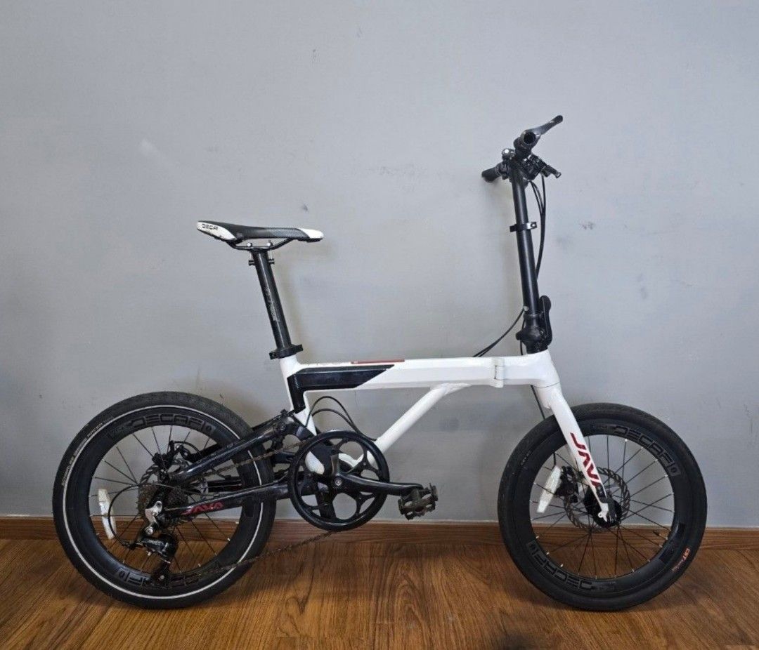 Java Neo 2 showroom bike to clear