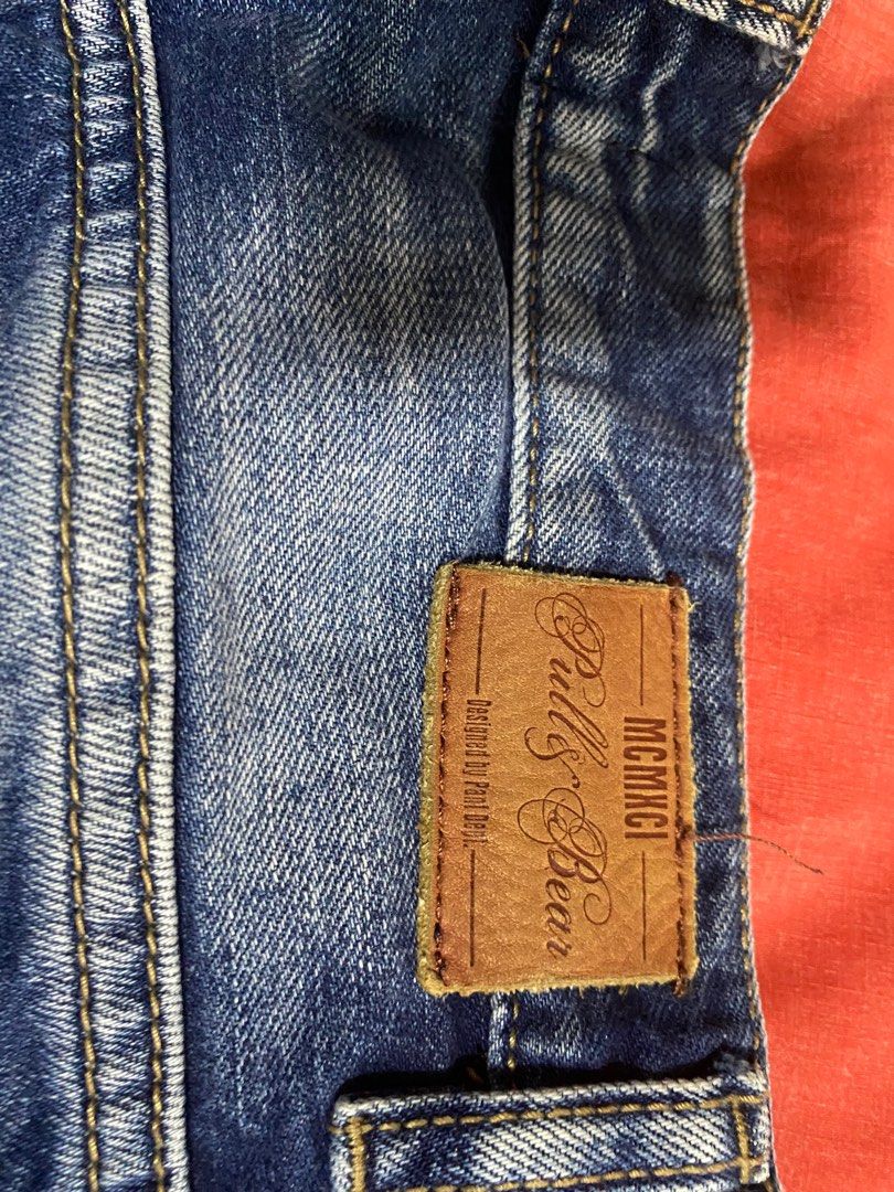 Pull &Bear (Category: Jeans & Leggings) located in Kuala Lumpur. Submitted by yiingshan (Listing ID 1334416584, Image 3). Description: .