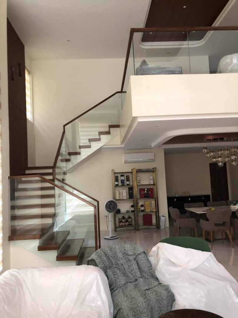 (Category: ) located in . Submitted by REMAXCapital (Listing ID 1334388175, Image 1). Description: .