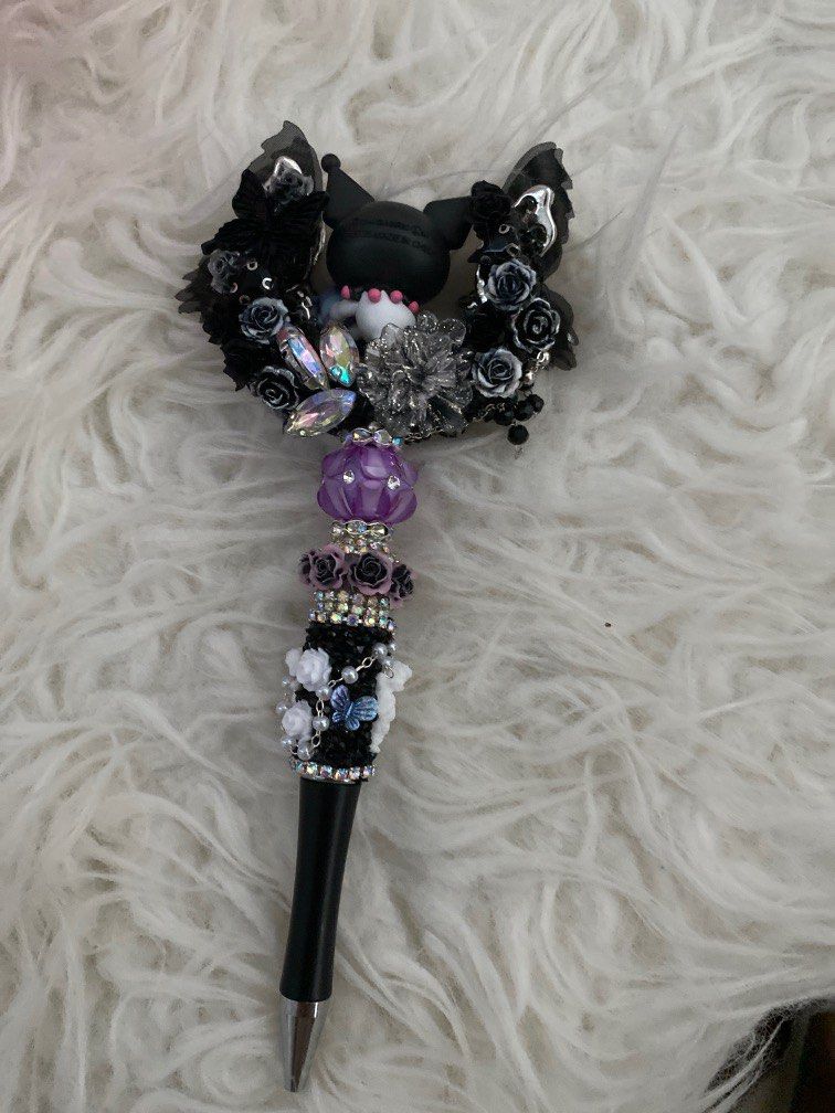 Kuromi moon pen (Category: Stationery & School Supplies) located in Lucena. Submitted by cat09 (Listing ID 1334443657, Image 2). Description: Sf not included .