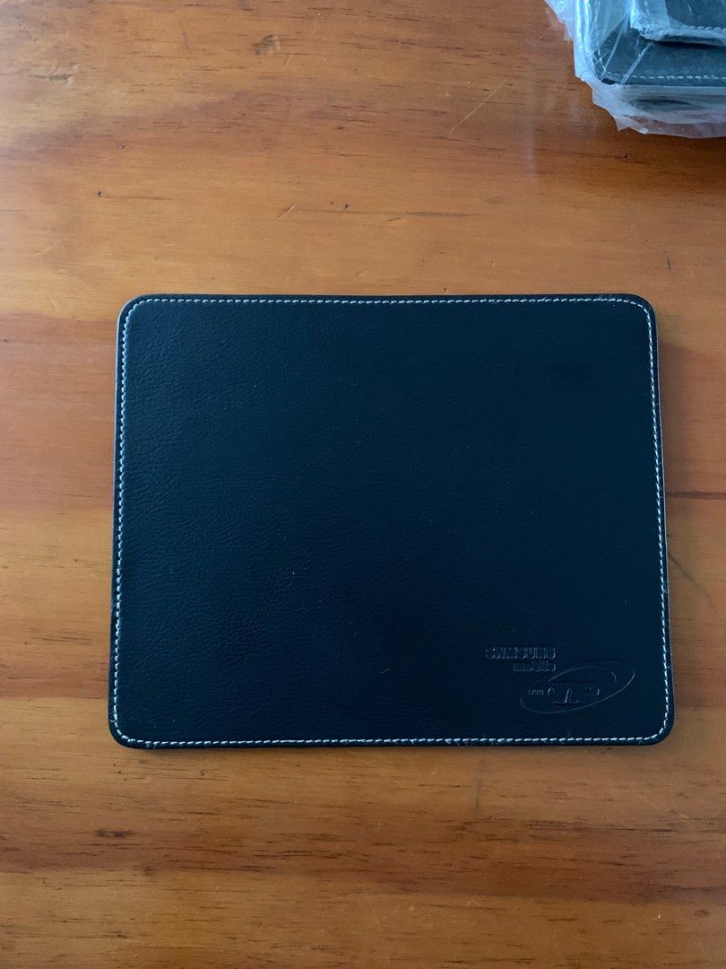 Leather Designed Mousepad from Samsung (Category: Mouse & Mousepads) located in Mandaue City. Submitted by james52 (Listing ID 1334410161, Image 1). Description: 100 pesos each. 15 pcs available.Selling as a set only.