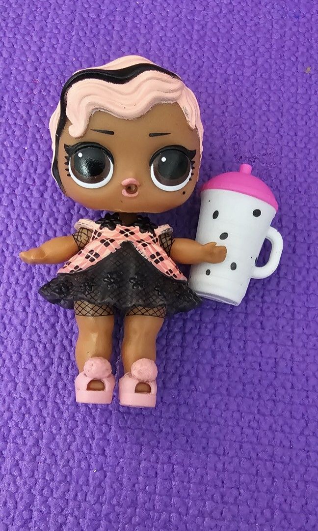 Lol Surprise Doll Glamper Strut (Category: Kids Toys) located in Marikina City. Submitted by QueenZee (Listing ID 1334458921, Image 1). Description: Lol Surprise Doll Glamper Strut with shoes and Bottle wysiwyg 🌸 FB Page: NightKids Toys and More 🌸 Shipping from Marikina City 🌸 Courier: J&T / Lalamove 🌸 MOP: Gcash.