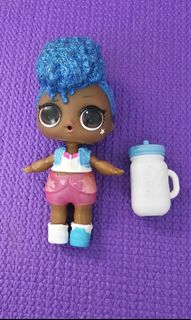 (Category: ) located in . Submitted by QueenZee (Listing ID 1334455875, Image 1). Description: .