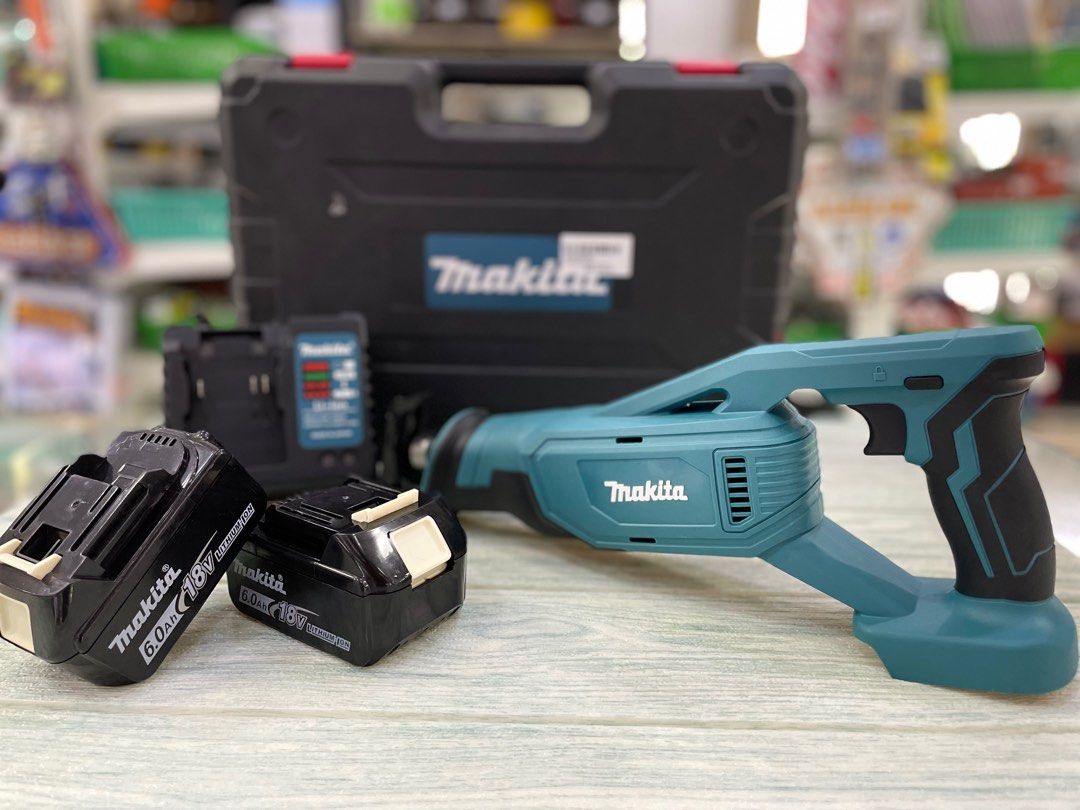 Makita Djr182 Corless Saw 2Battery