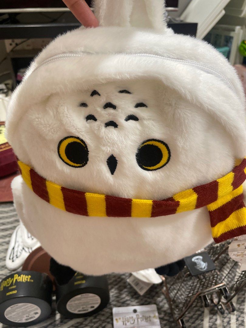 MINISO x HARRY POTTER HEDWIG BAG, Everything Else, Others on Carousell
