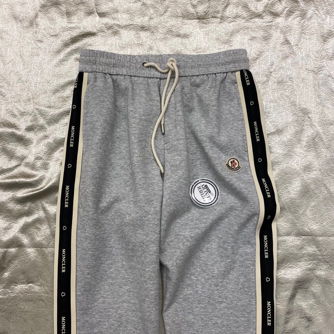 MONCLER｜TRAINING PANTS (2A00001 597DR 76I) MONCLER x BBC FLEECE SWEATPANTS - NAVY BLUE – Creme321