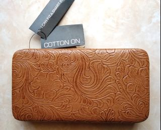 (Kategori: ) berada di . Dikirim oleh kaleo.stuff (ID iklan 1334534702, Gambar 1). Deskripsi: .