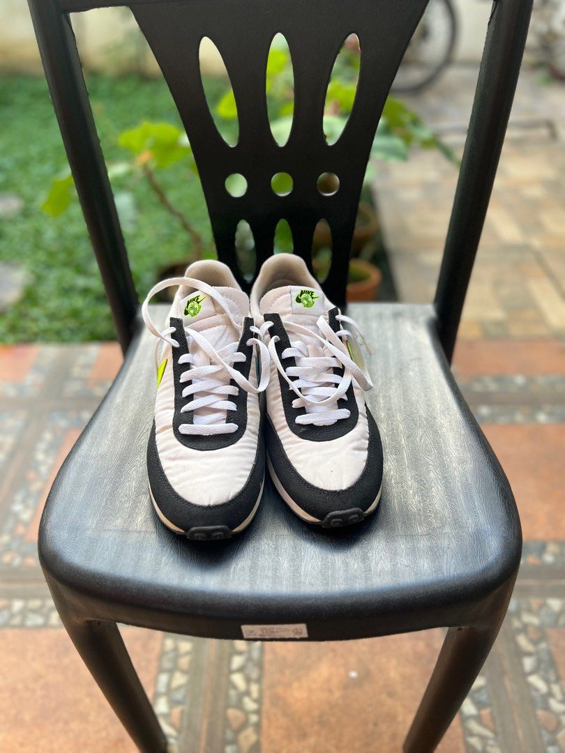 Nike Air Tailwind 79 (Category: Sneakers) located in Quezon City. Submitted by lokasm (Listing ID 1334399744, Image 2). Description: -= CLOSET CLEAN UP =- Nike Air Tailwind 79 US 8 / 26 cm Barely used it. Shipping will be at your expense..
